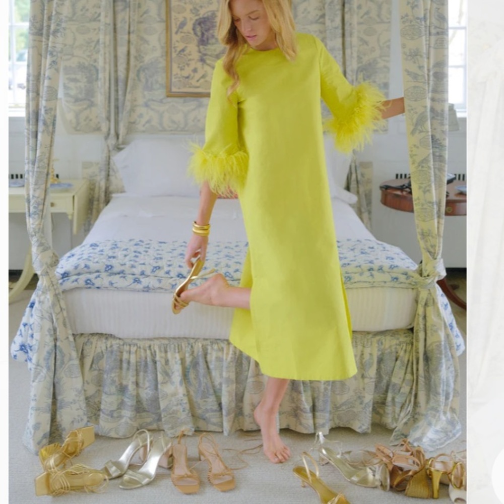 Citron Feather Jamie Dress
TUCKERNUCK